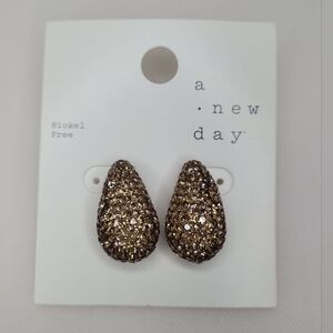 A New Day Sparkling Gold Brown/Topaz Teardrop Earrings